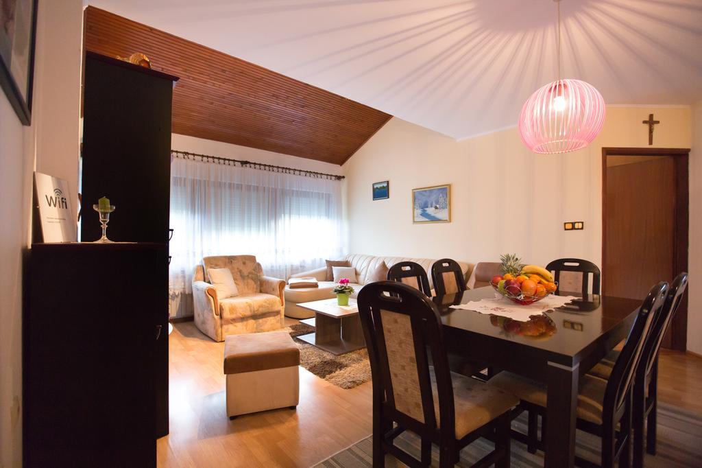Apartman Belin Ogulin Luaran gambar