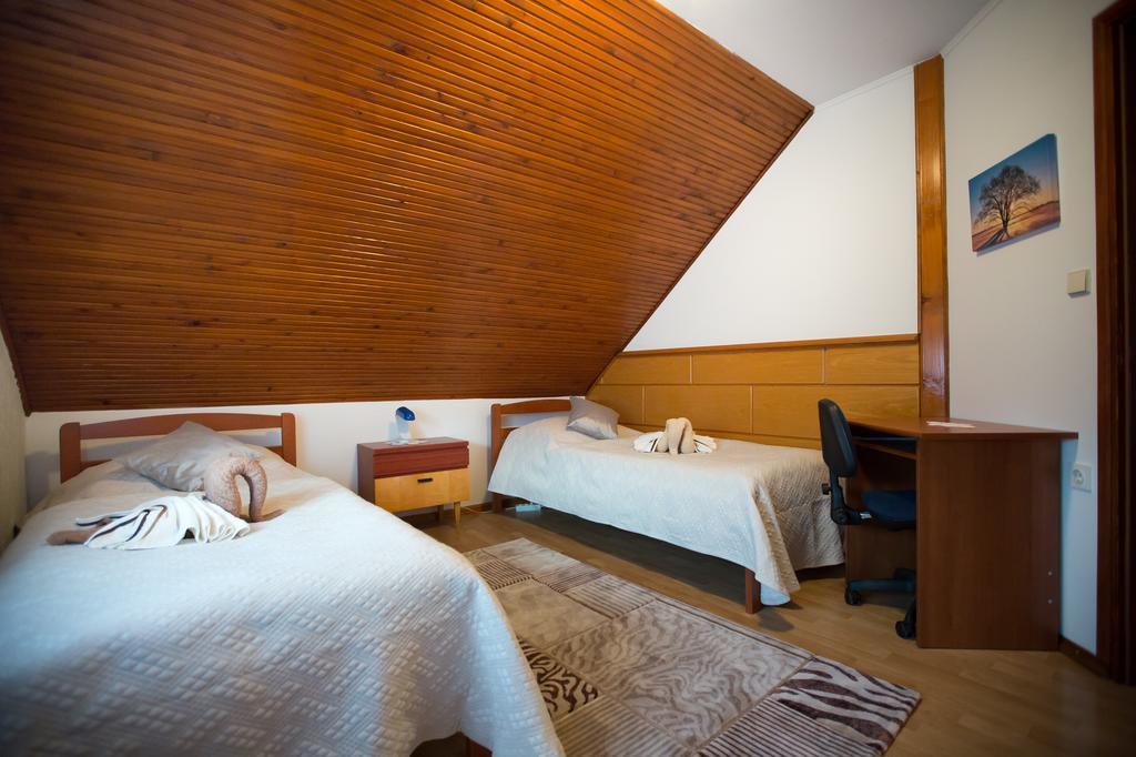 Apartman Belin Ogulin Luaran gambar