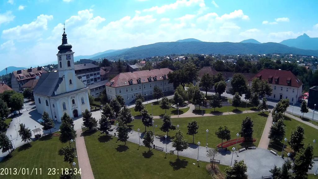 Apartman Belin Ogulin Luaran gambar